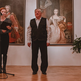 Zväčšiť fotografiu - Múzy ich spojili v dubnickom kaštieli - TSK_POSPB_Múzy nás spájajú_mini-12